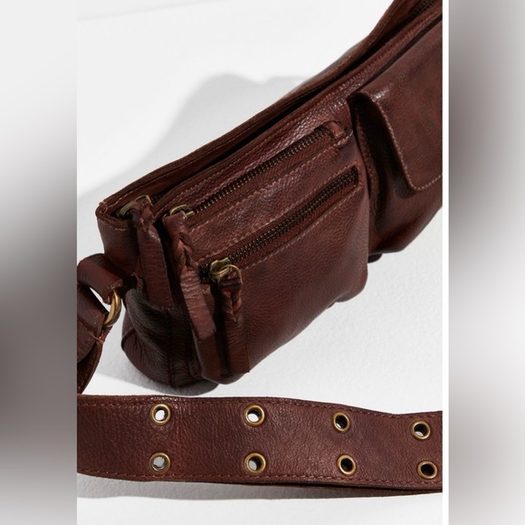 NWT Free People Wade Leather Sling Bag Cognac Brown Crossbody - Picture 4 of 11